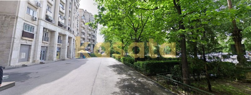 Libertatii spatiu comercial   83 mp utili  Bd Libertatii central  vitrina 7mp
